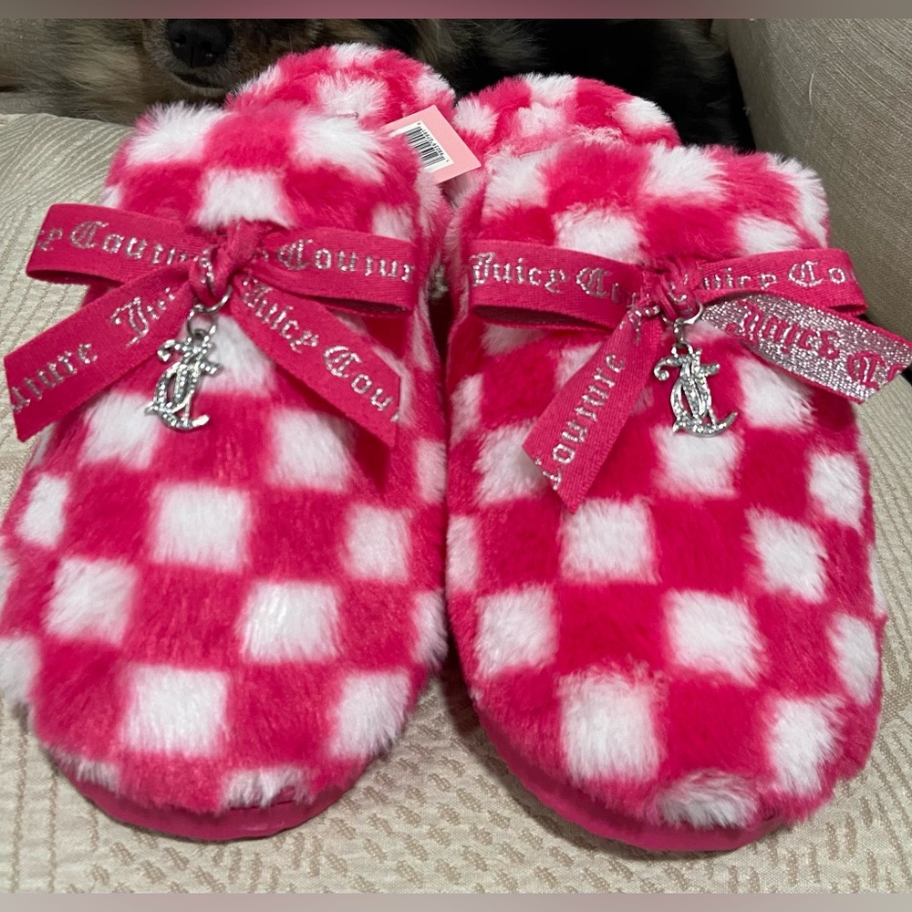 Juicy Couture Slippers